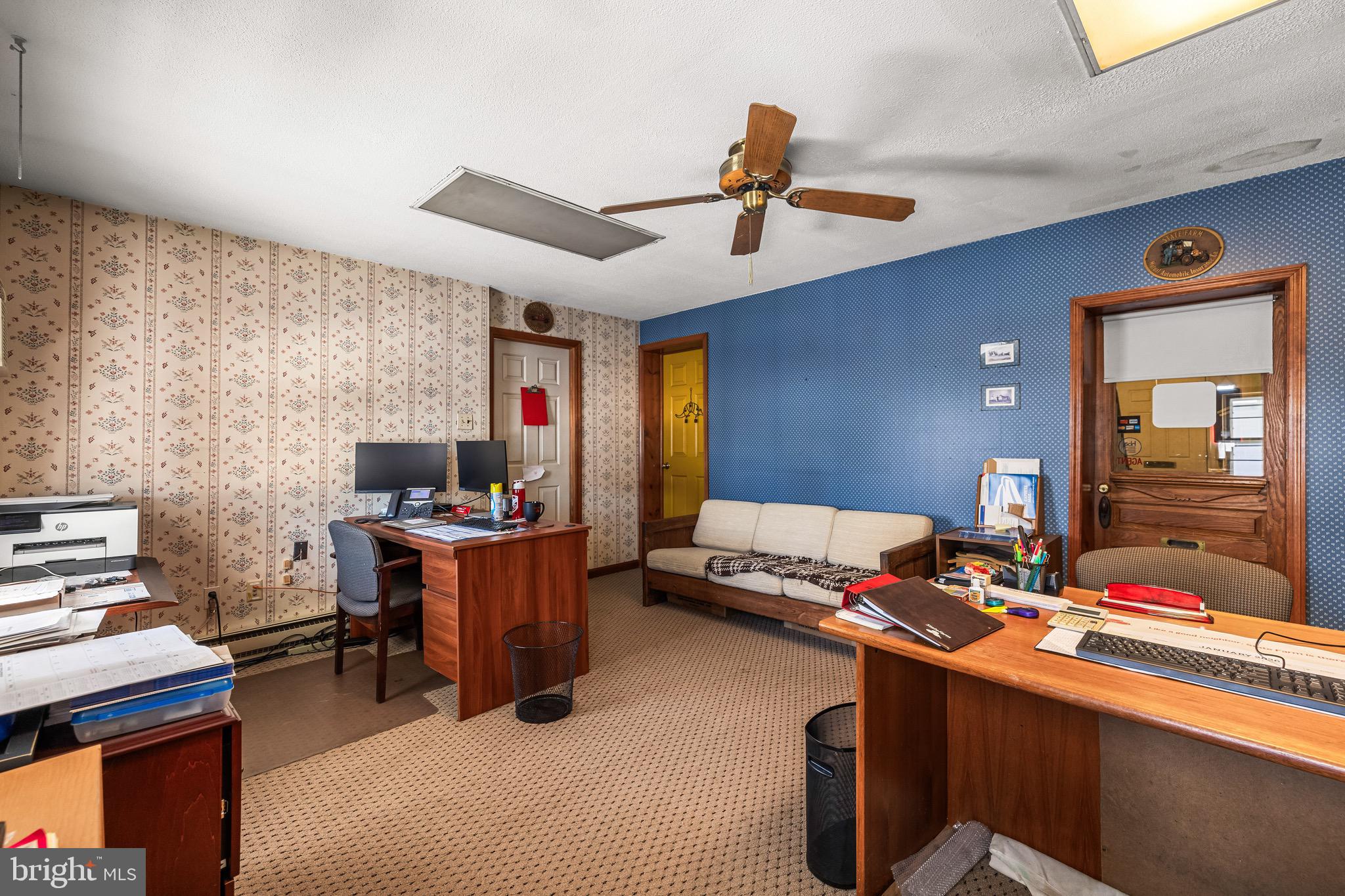 HAMPSTEAD - Residential