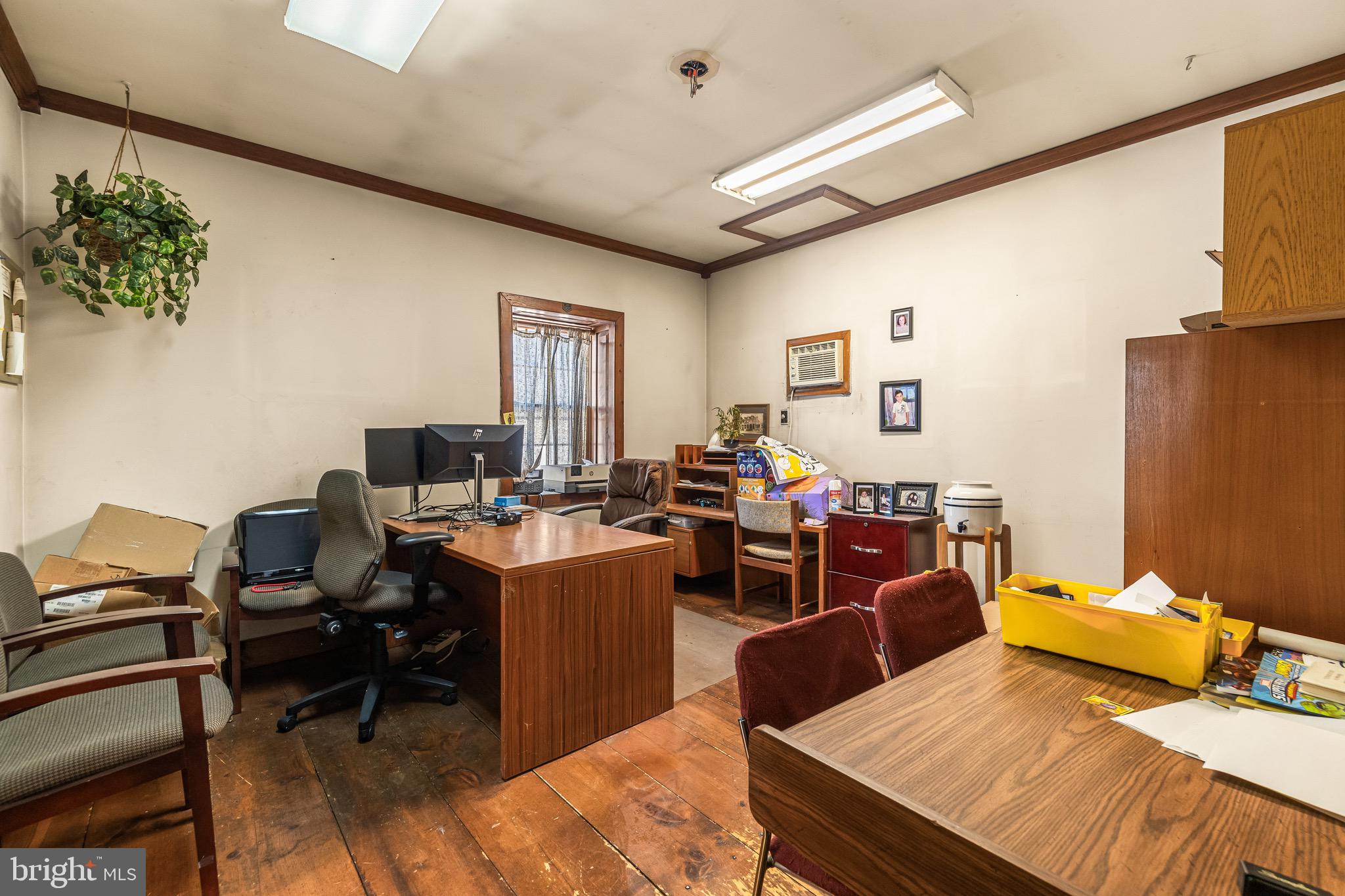 HAMPSTEAD - Residential