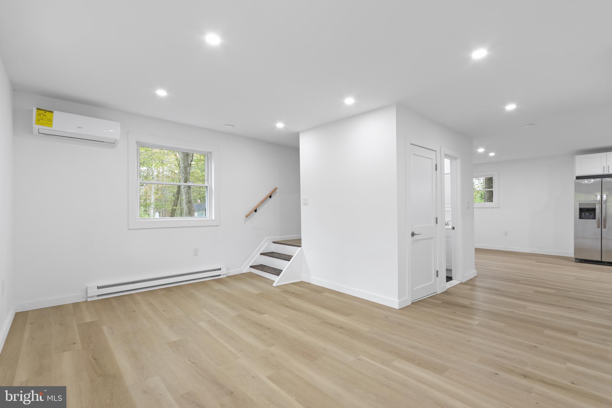 MUSHROOM FARMS - Residential