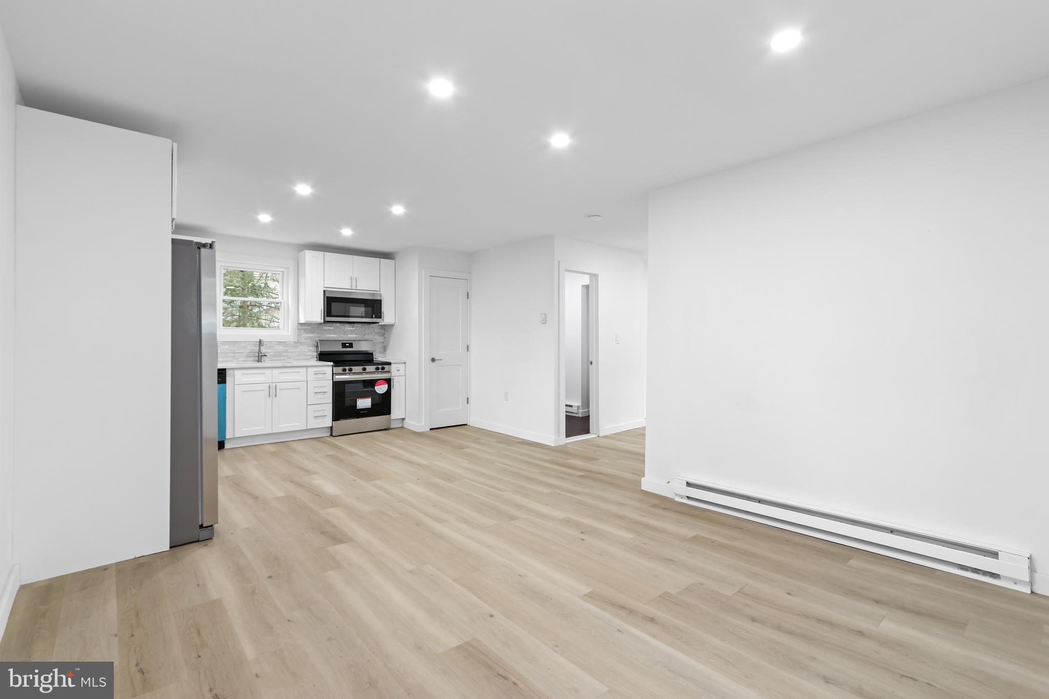 MUSHROOM FARMS - Residential