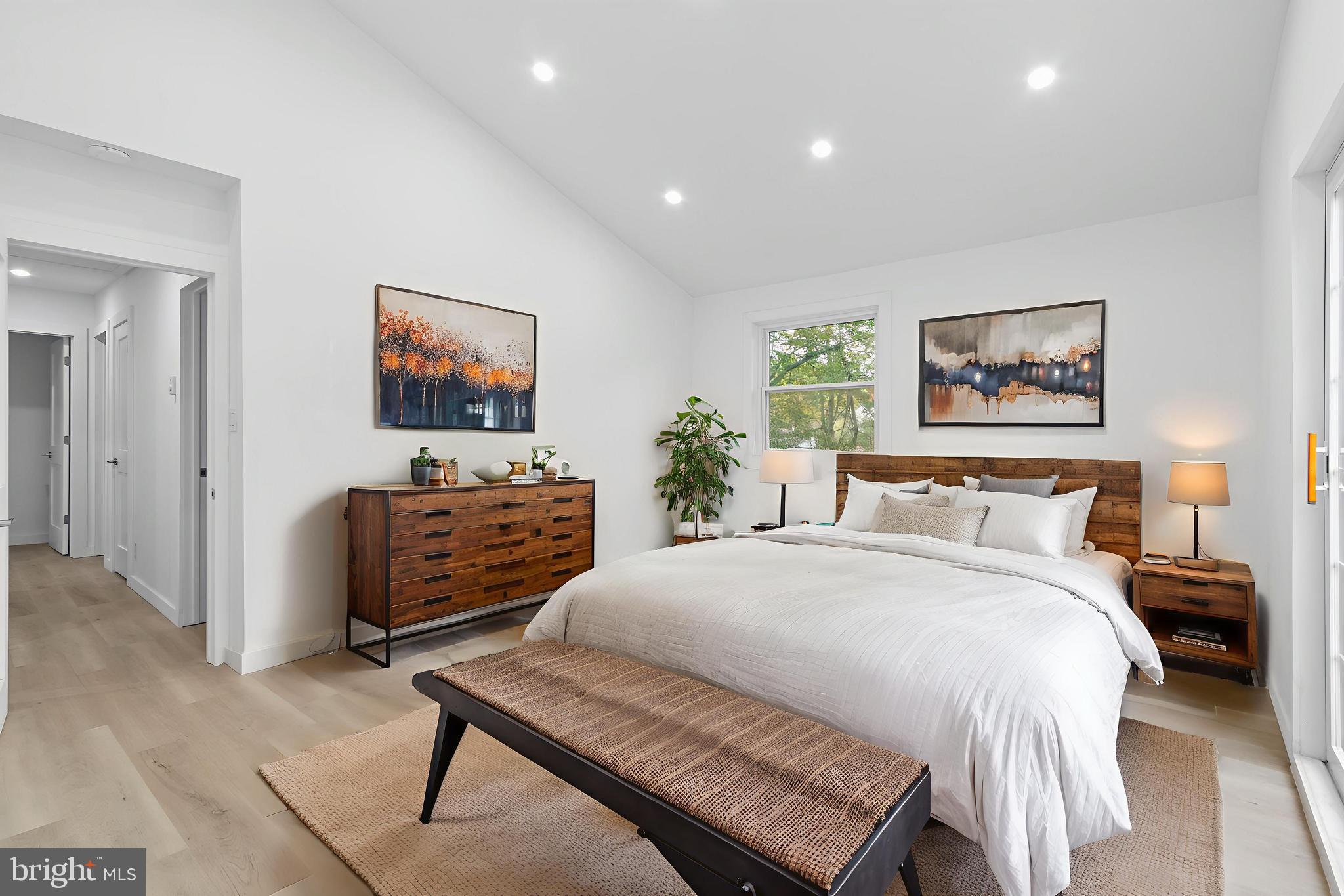 MUSHROOM FARMS - Residential