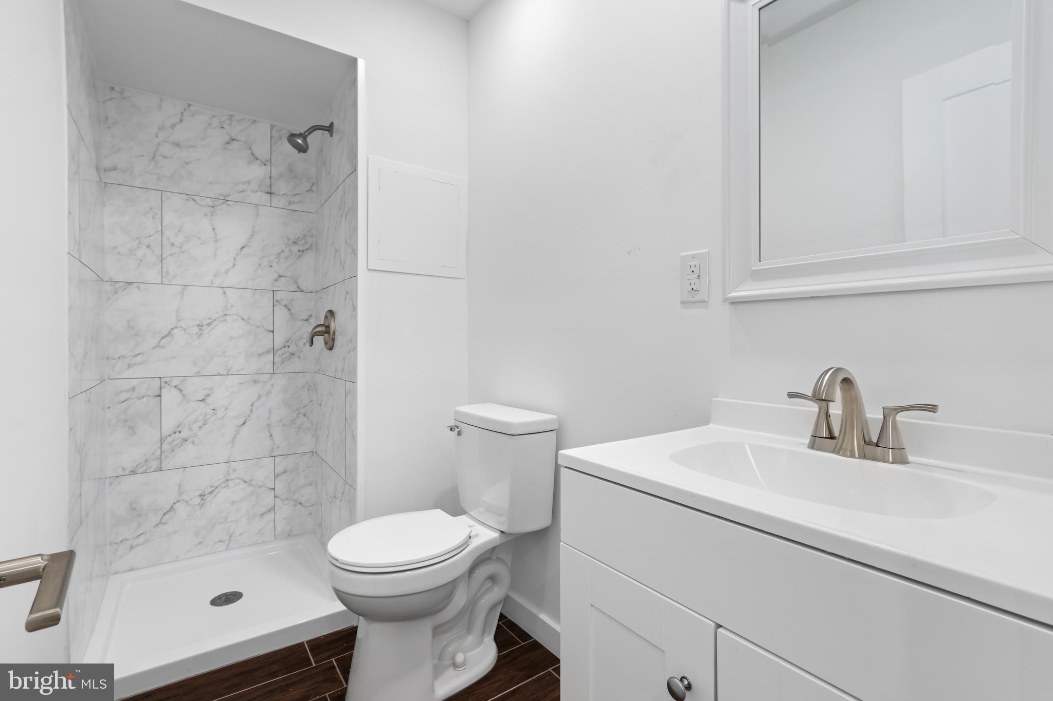 MUSHROOM FARMS - Residential