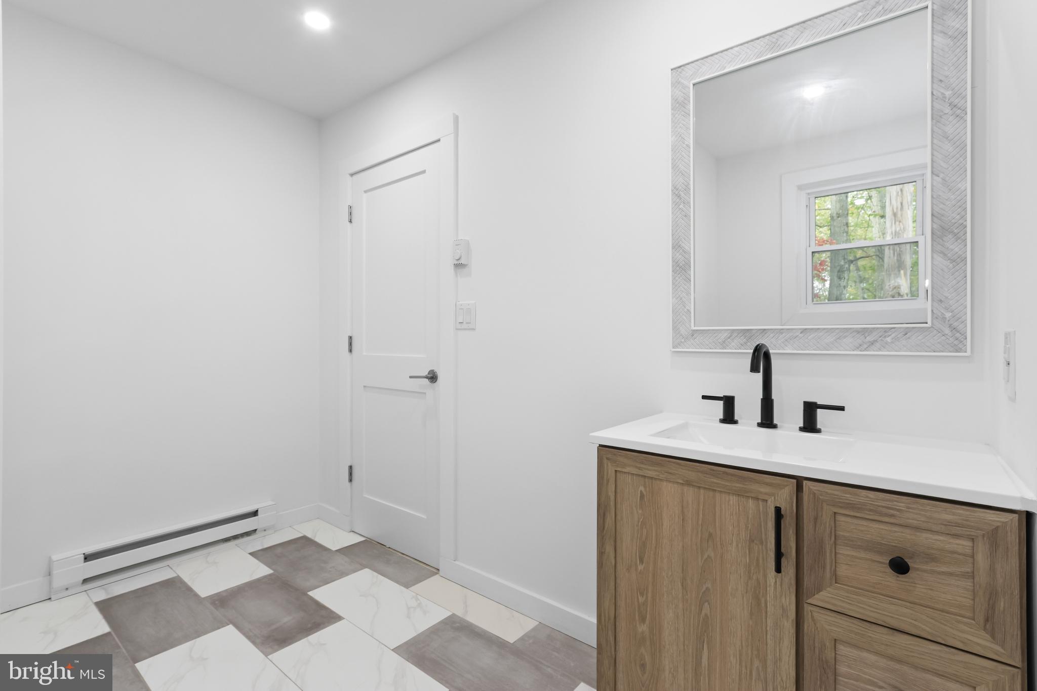 MUSHROOM FARMS - Residential