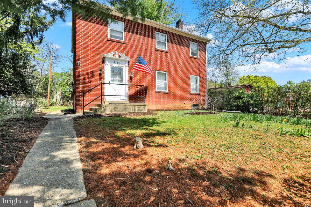 Rare chance to own this solid brick, detached home sited on a parkside lot in the highly sought-after Hamilton Park Neighborhood. Featuring 5 bedrooms, 3 bathrooms, a spacious yard, finished lower level and even more opportunity to expand the 3rd floor attic space. Access to the rear of the property allows for off-street parking. Zoning as a 2-unit provides the option for a multi-family investment as well. This home is ready for buyers to personalize and enhance its historic qualities. Schedule your personal tour today!