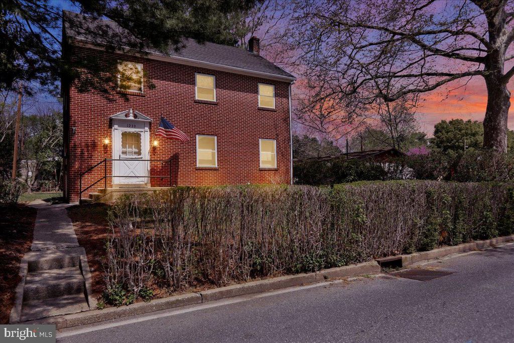 Photo of 1233 Maple Avenue, LANCASTER, PA 17603 (MLS # PALA2068838)