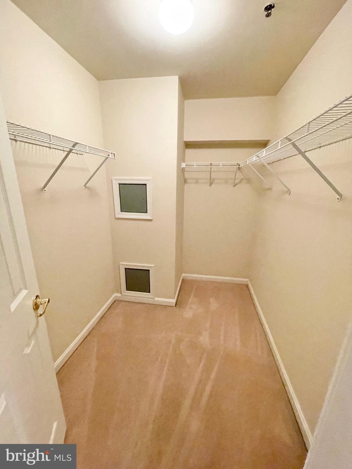 GROVETON WOODS - Residential Lease