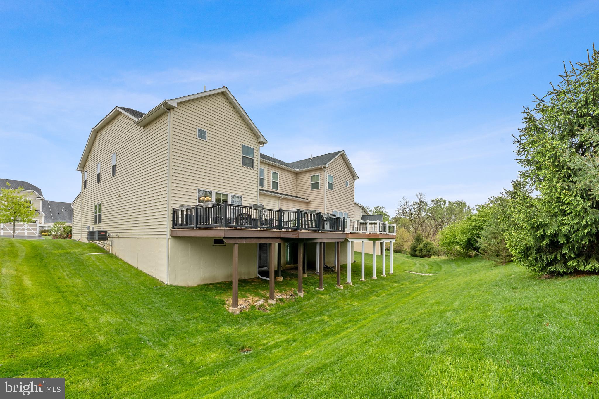 408 QUARRY POINT ROAD