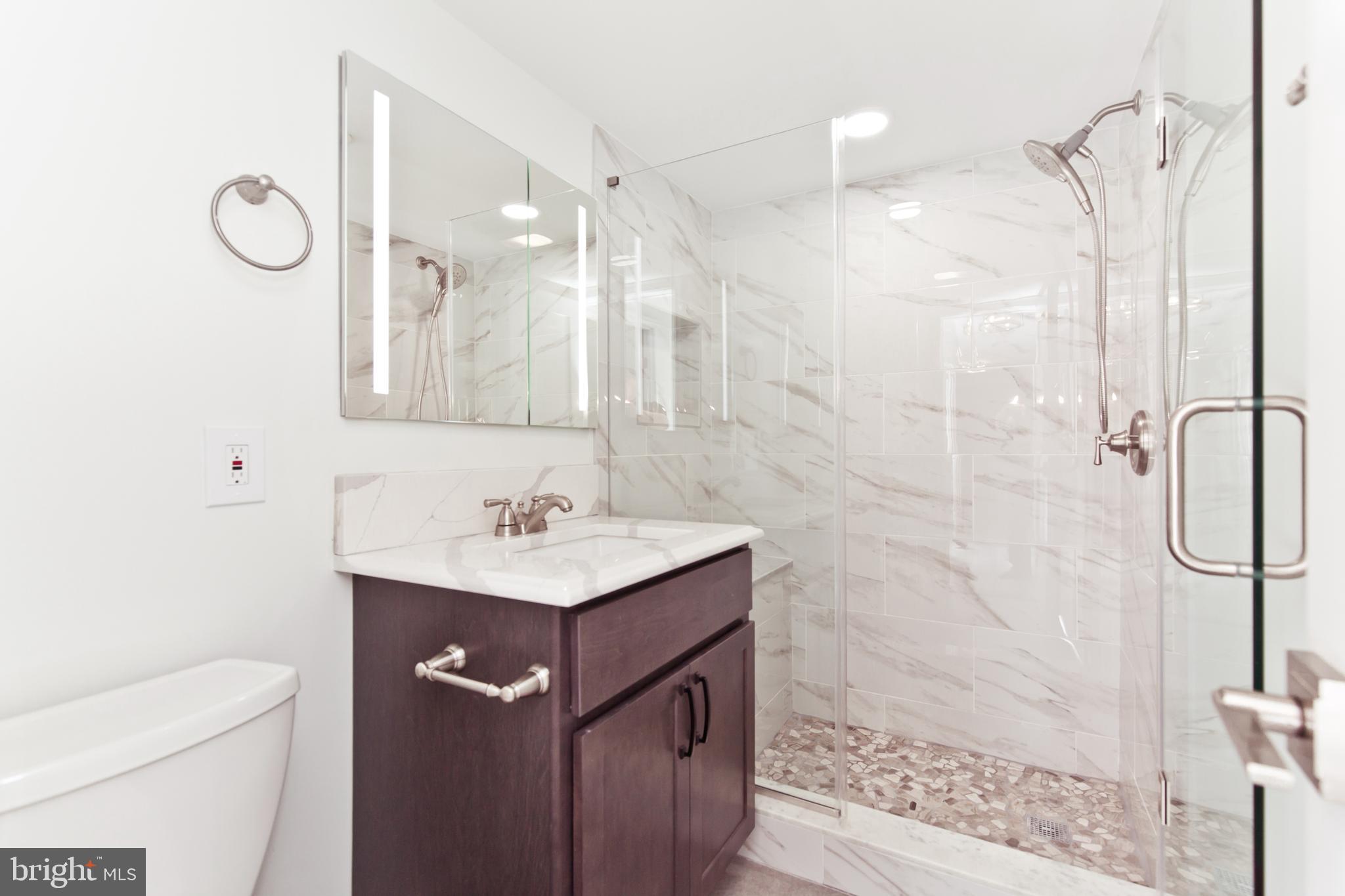 MARINA TOWERS - Residential Lease