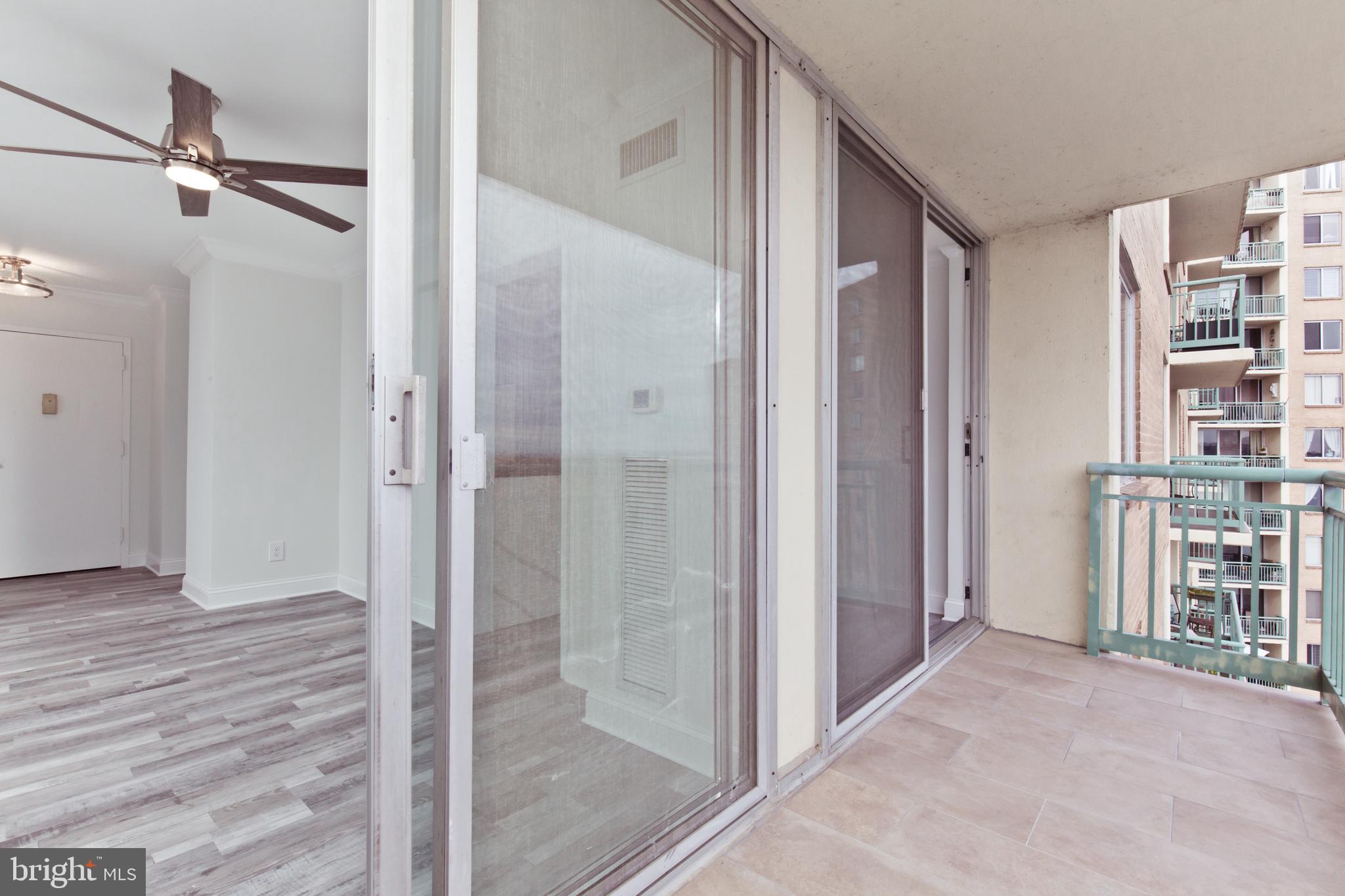 MARINA TOWERS - Residential Lease