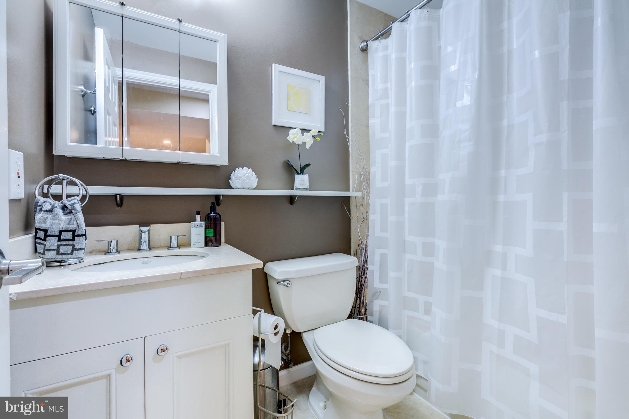 NAUCK - Residential Lease