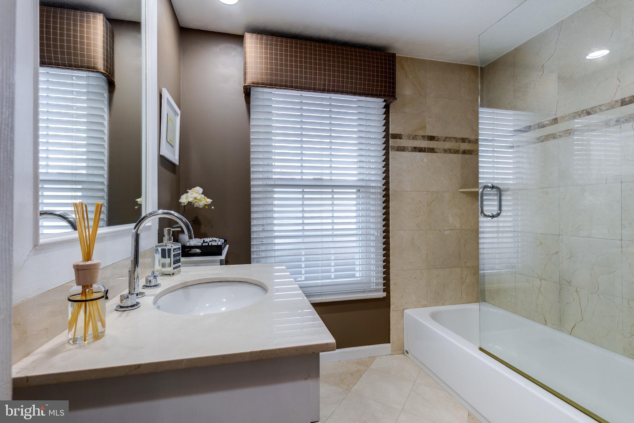 NAUCK - Residential Lease