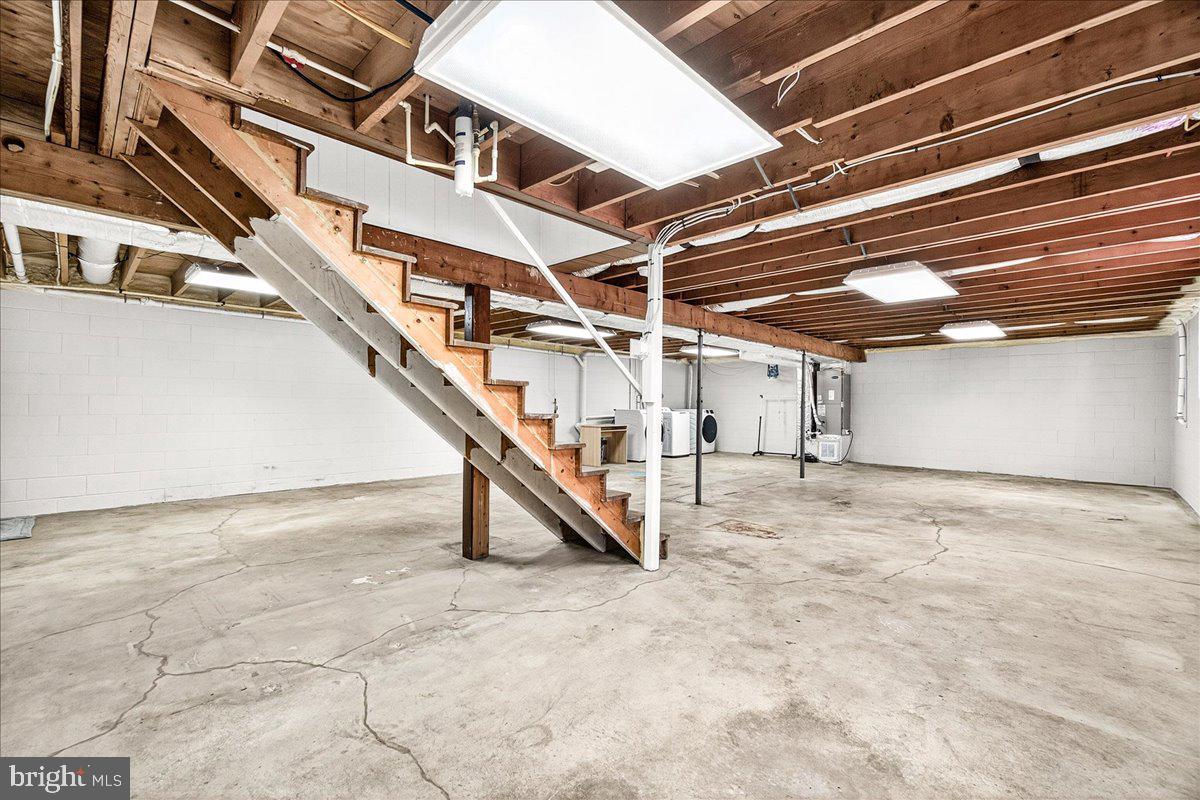 HAGERSTOWN - Residential