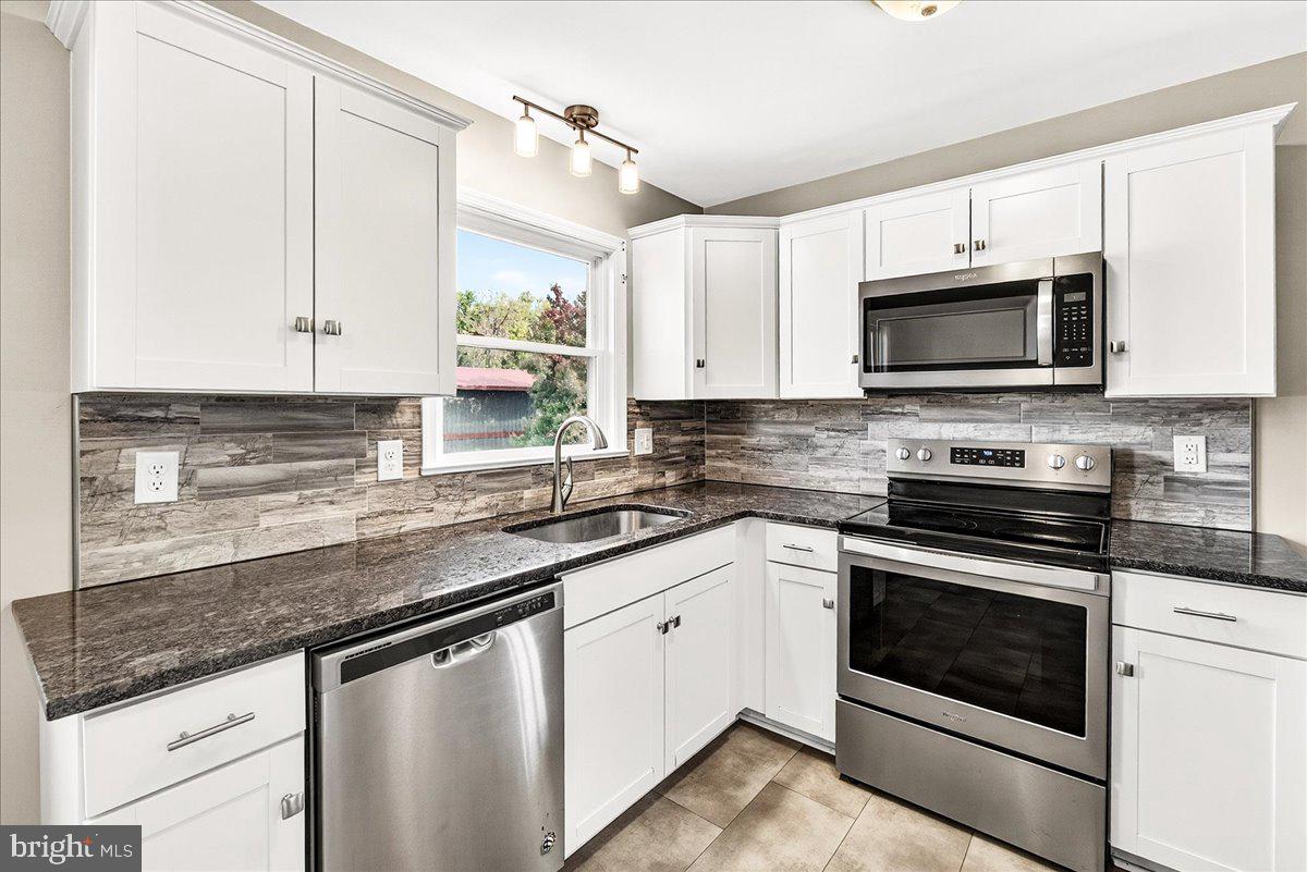 HAGERSTOWN - Residential