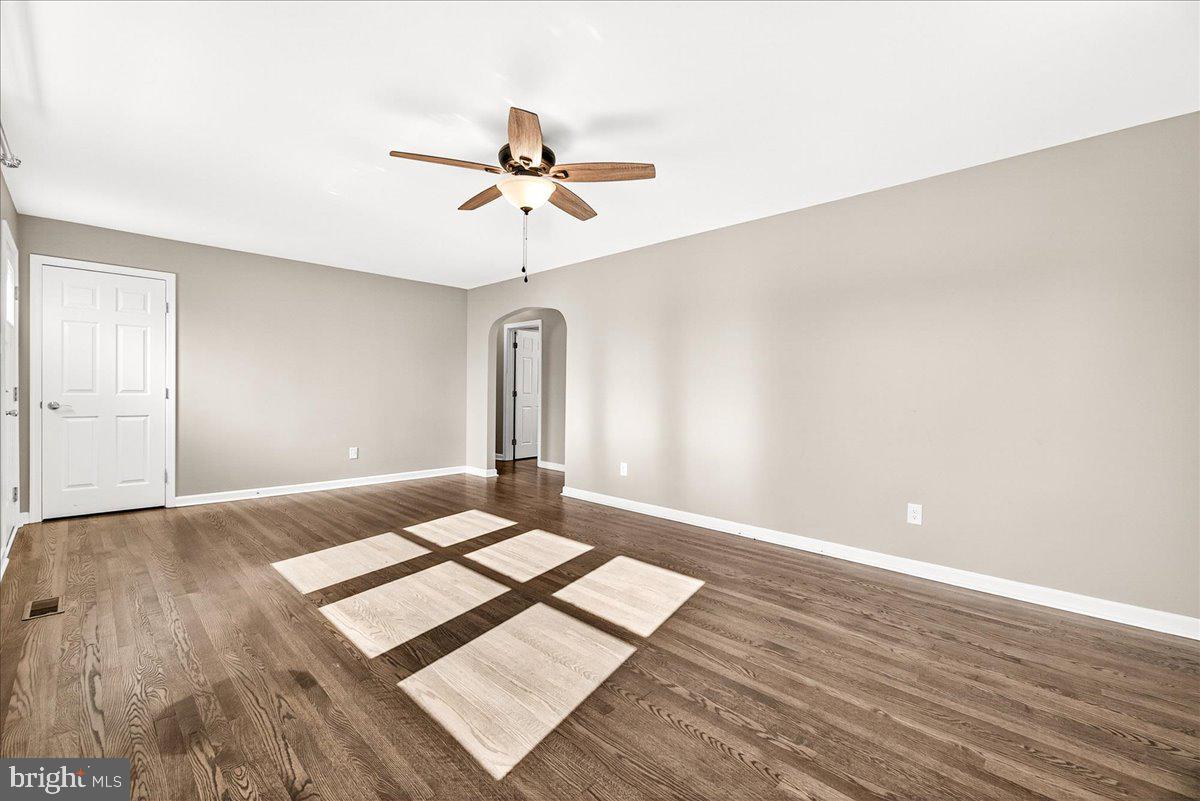 HAGERSTOWN - Residential