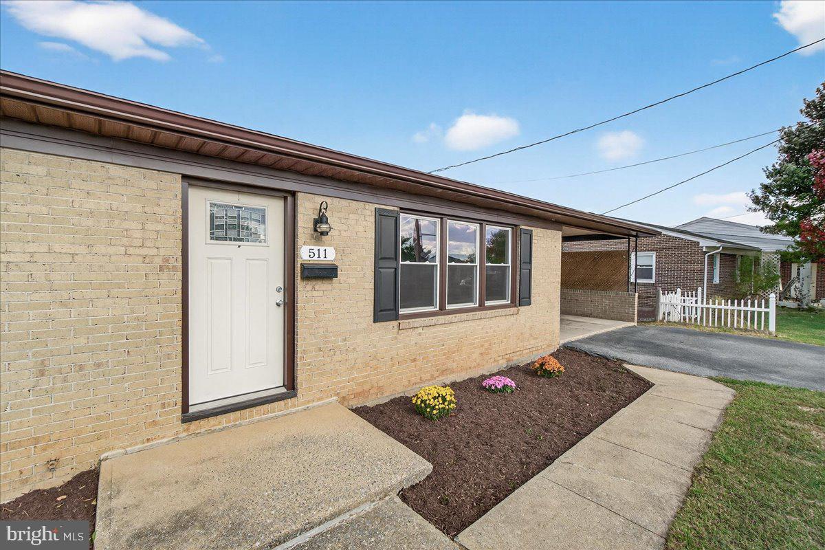 HAGERSTOWN - Residential