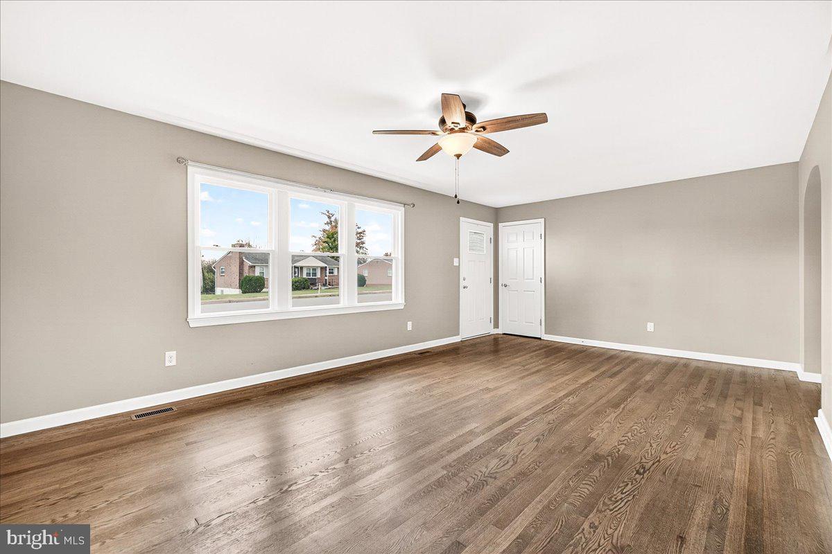 HAGERSTOWN - Residential