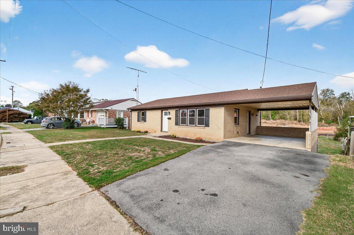 HAGERSTOWN - Residential