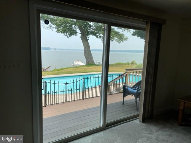 WILLOUGHBY BEACH - Residential