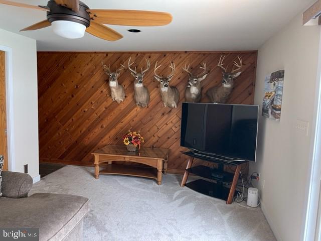 WILLOUGHBY BEACH - Residential