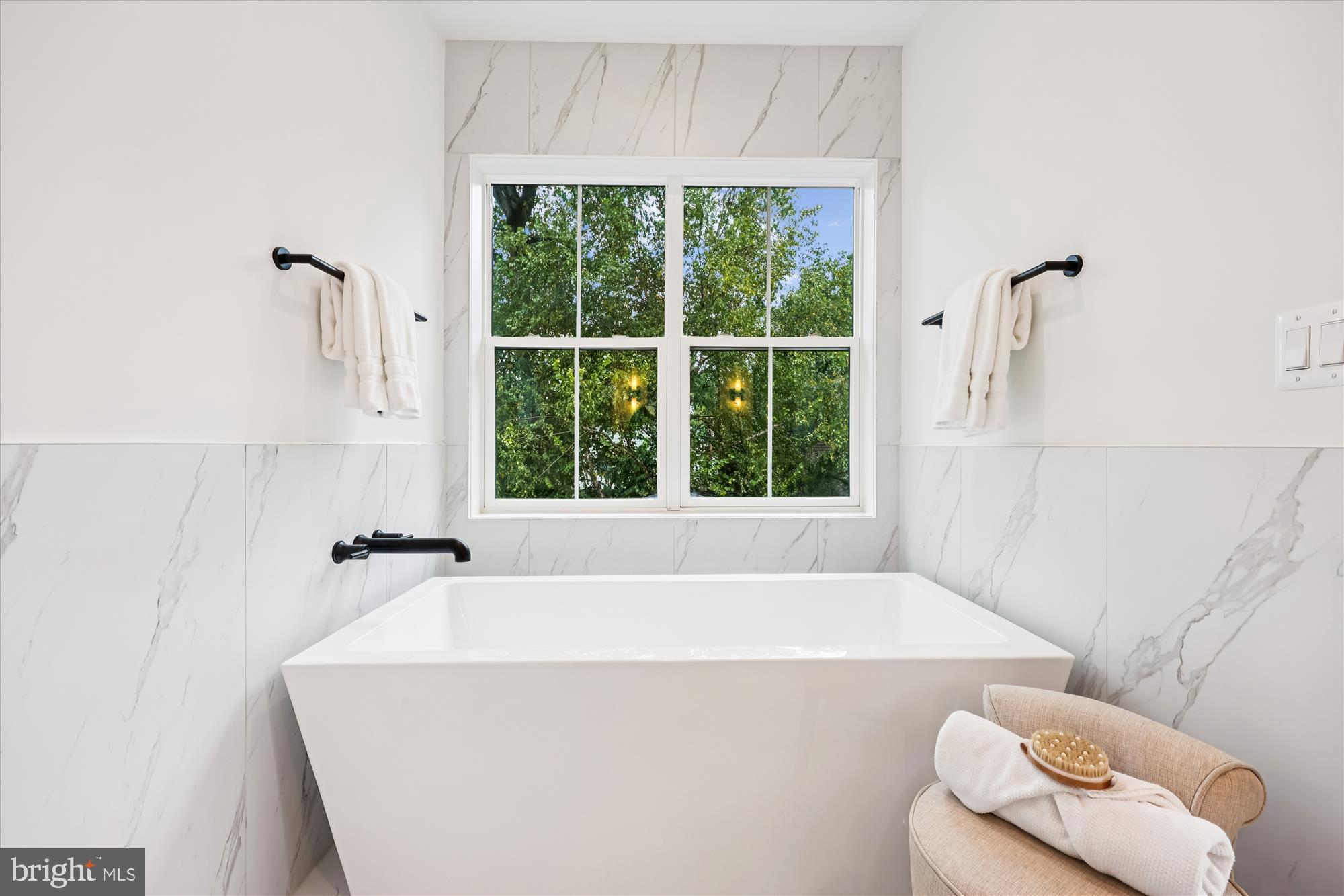 EDGEWOOD - Residential