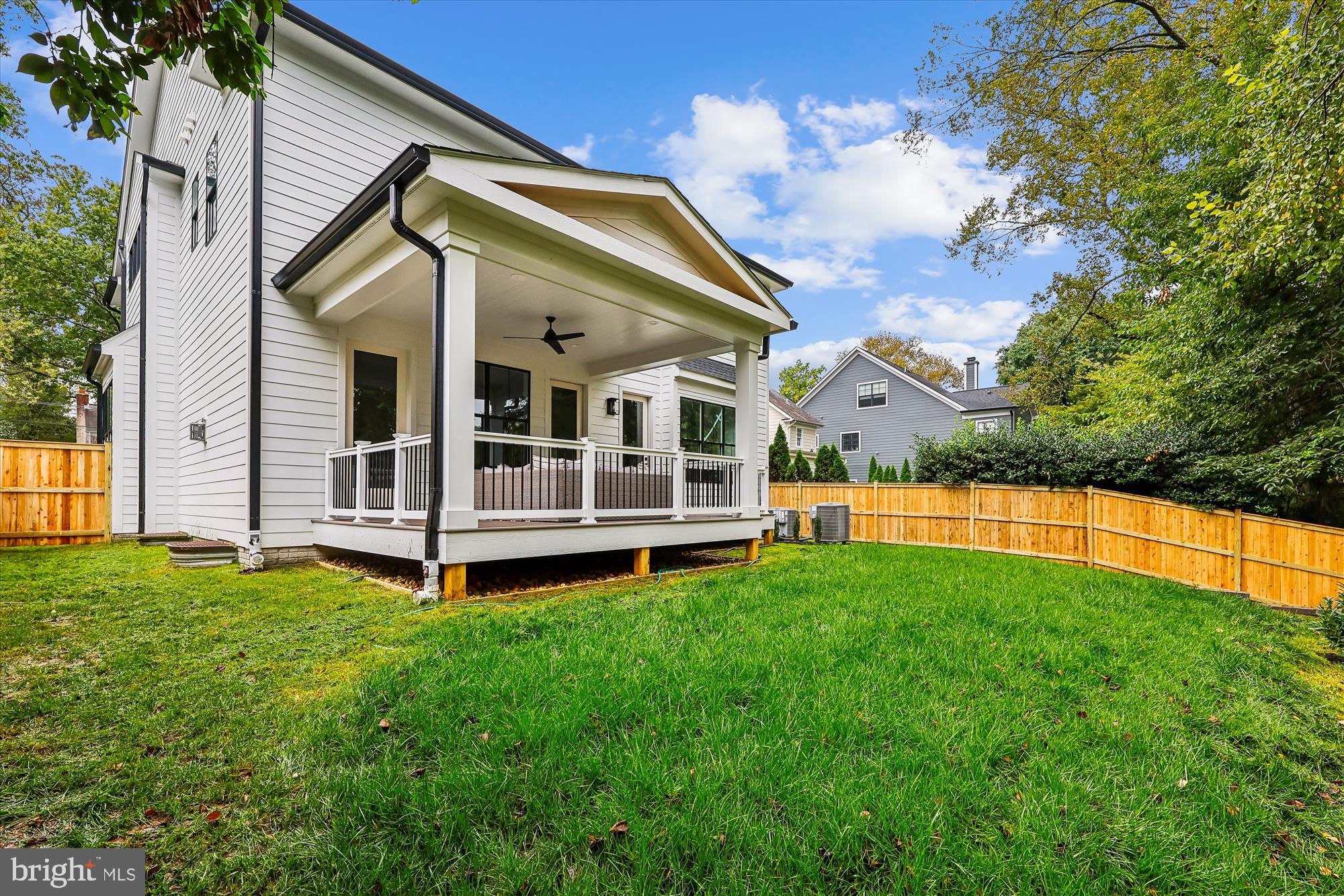 EDGEWOOD - Residential