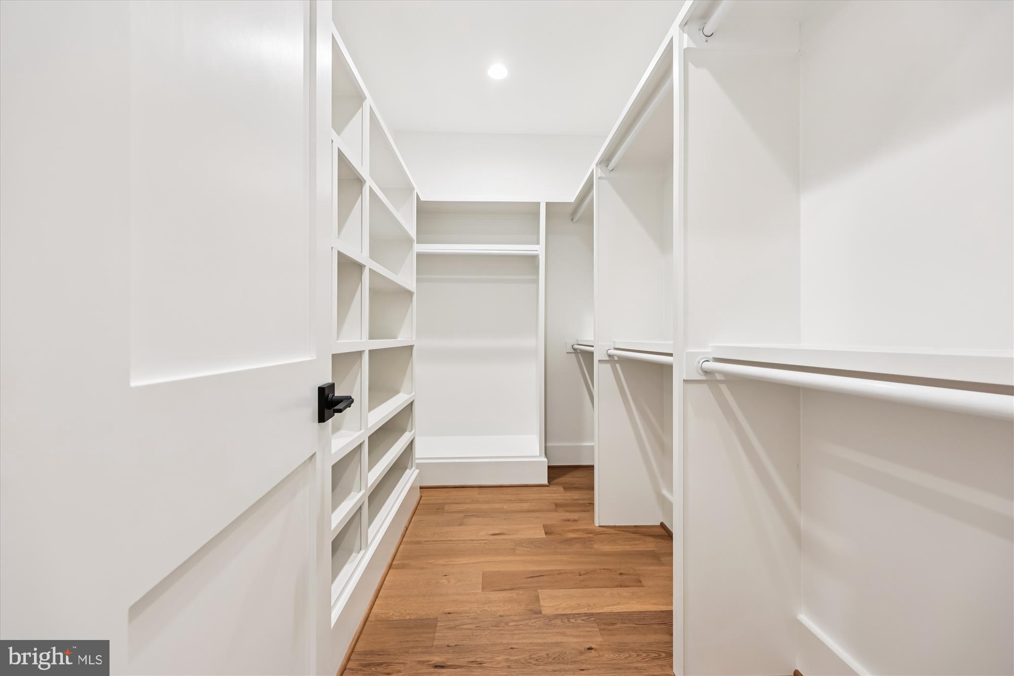 EDGEWOOD - Residential