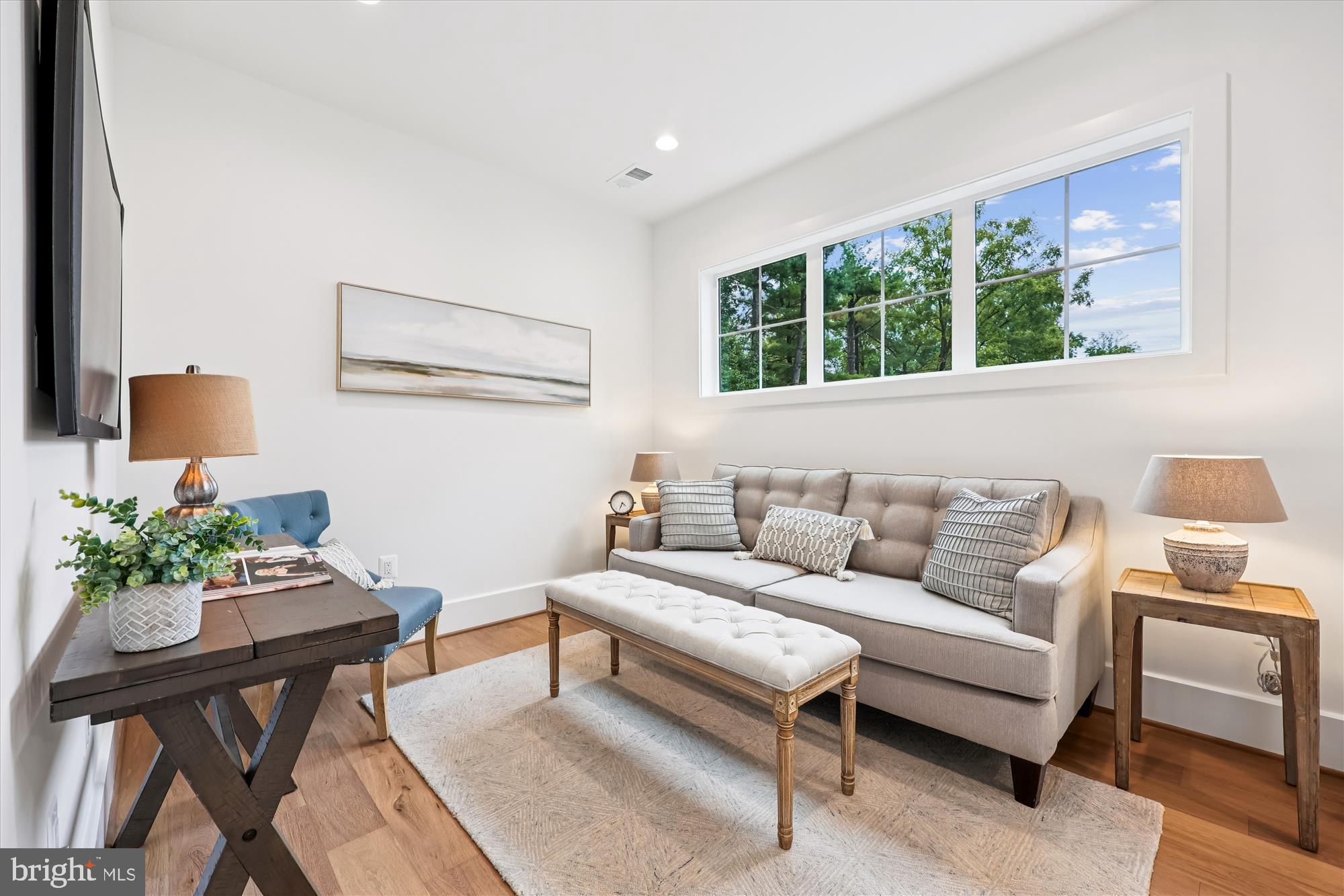 EDGEWOOD - Residential