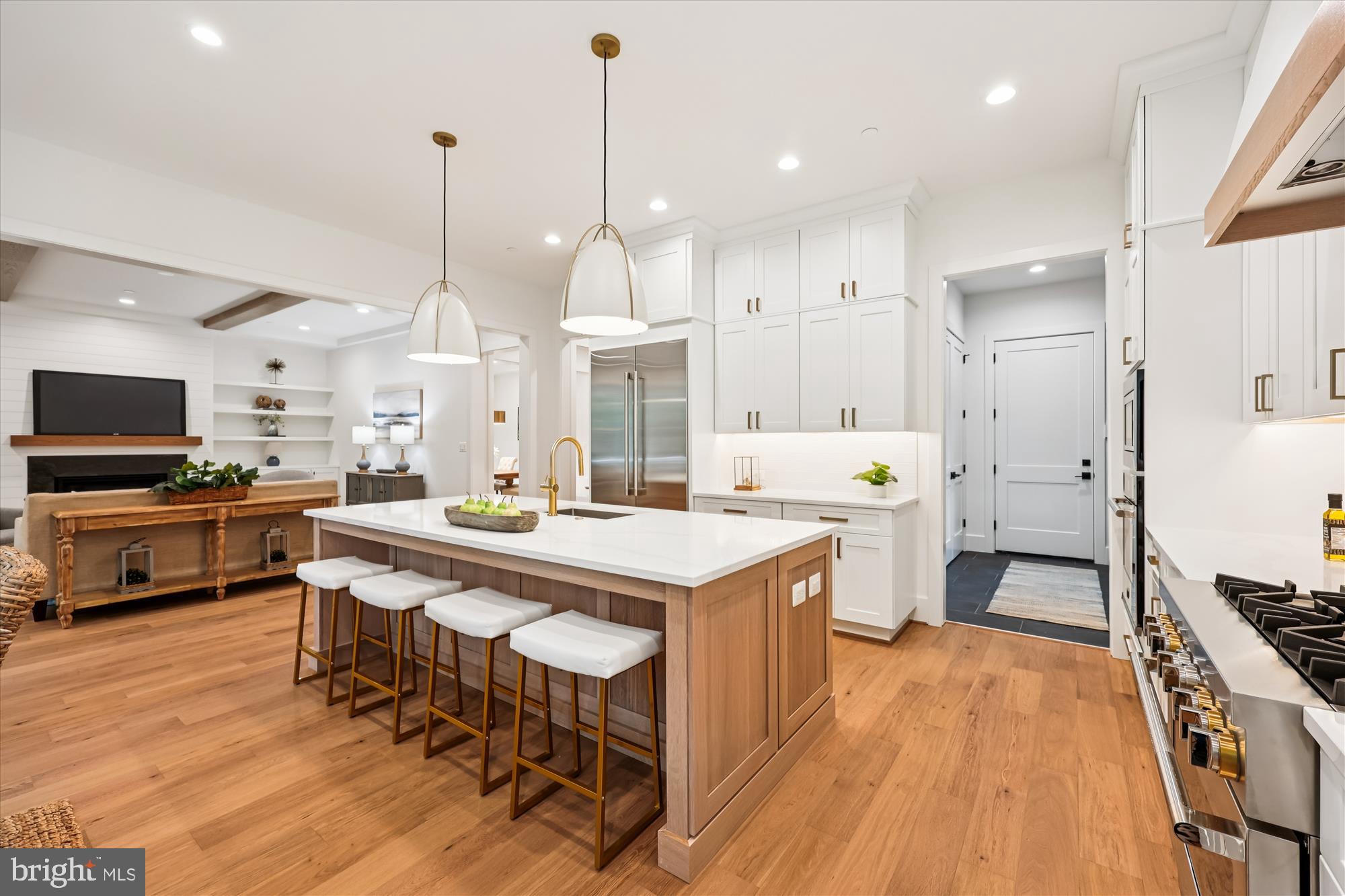 EDGEWOOD - Residential