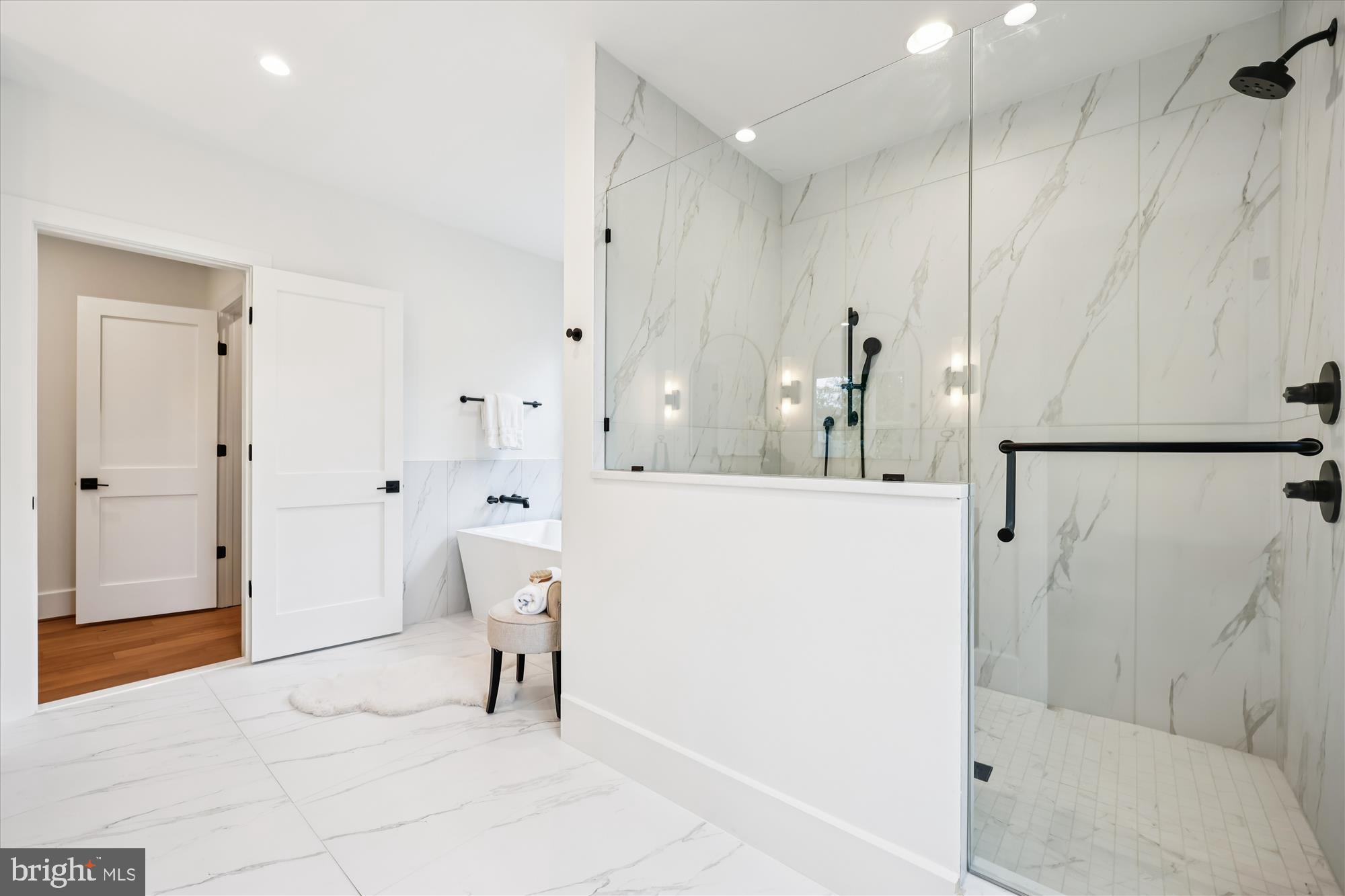 EDGEWOOD - Residential