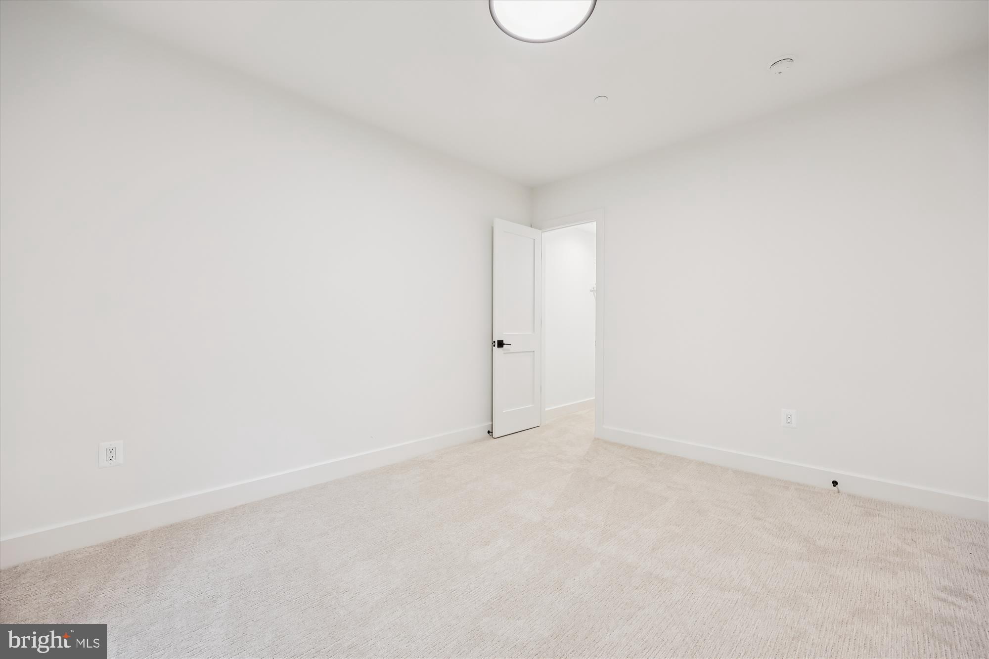 EDGEWOOD - Residential