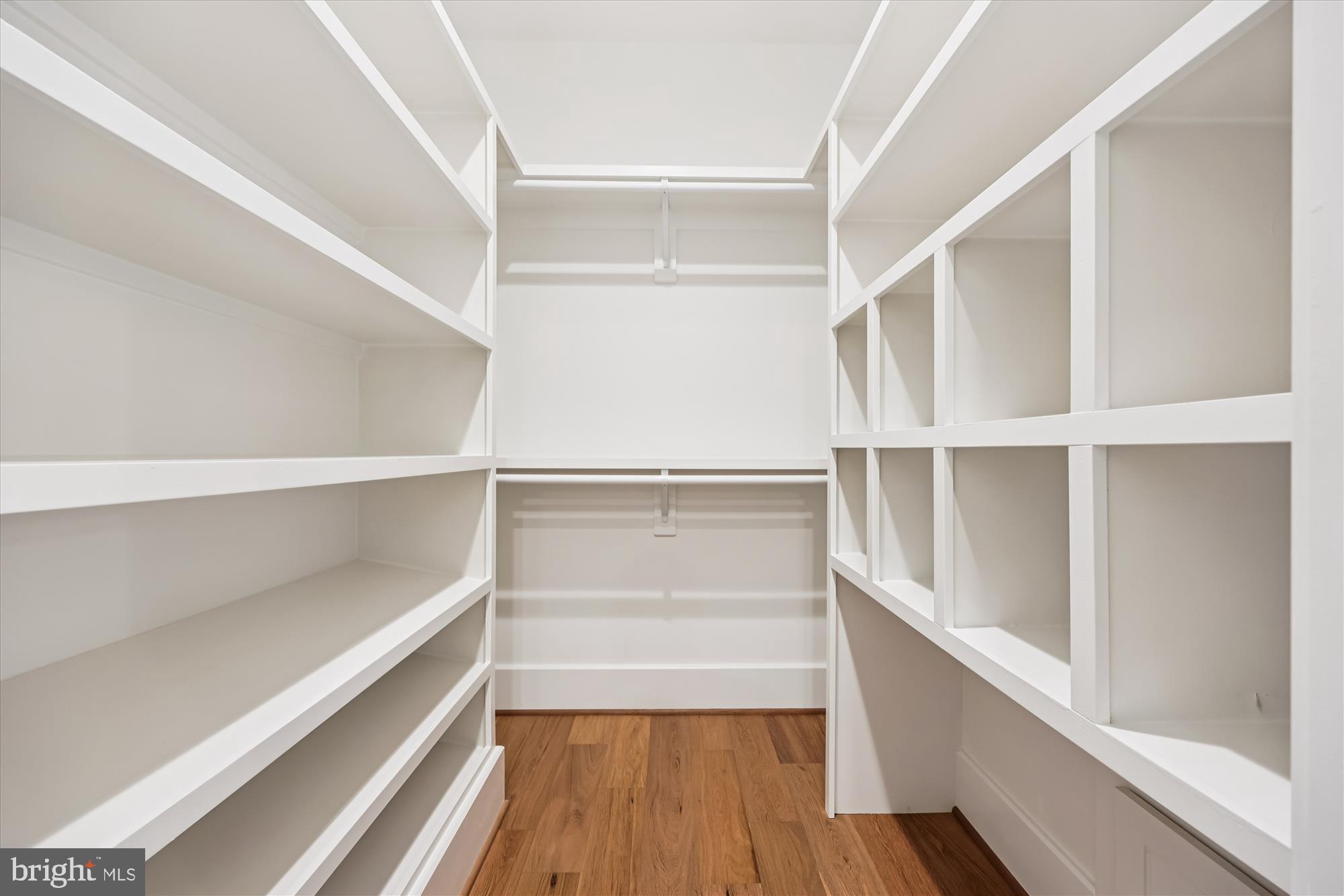 EDGEWOOD - Residential