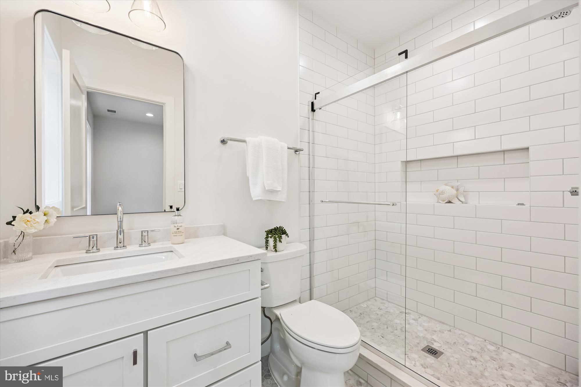 EDGEWOOD - Residential