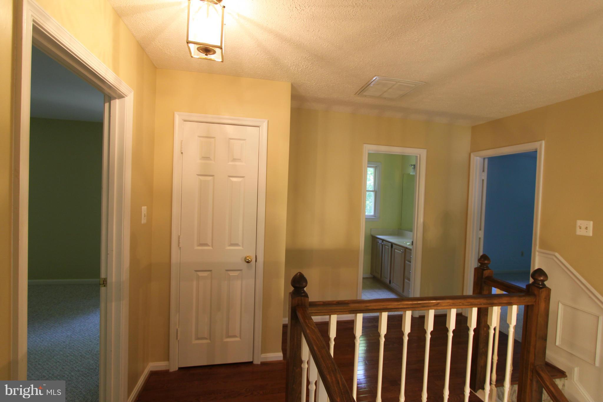 LAKE OF THE WOODS - Residential Lease