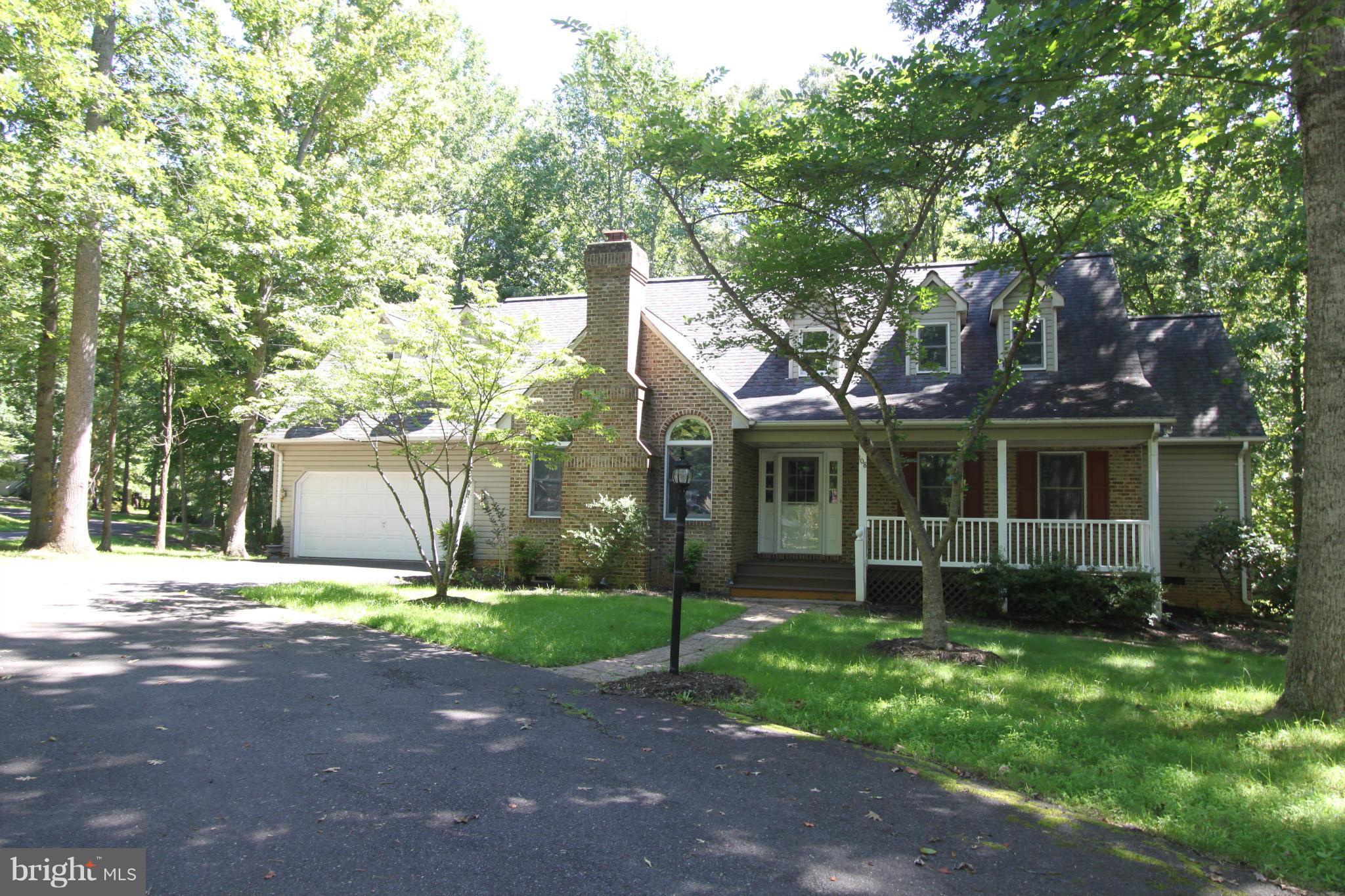 LAKE OF THE WOODS - Residential Lease