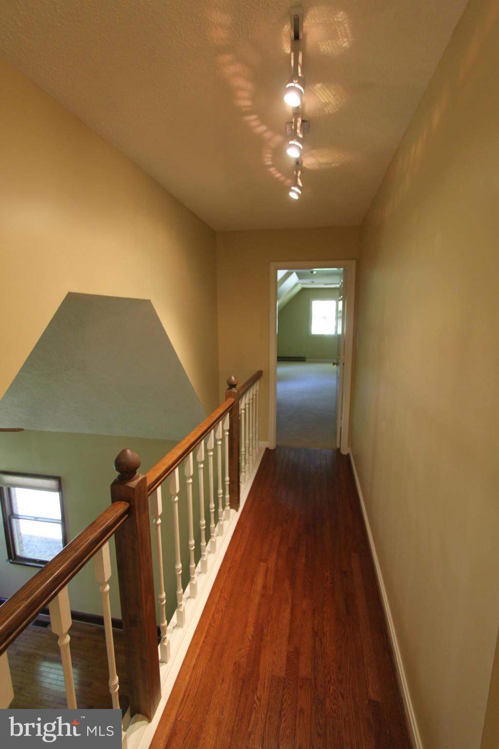 LAKE OF THE WOODS - Residential Lease