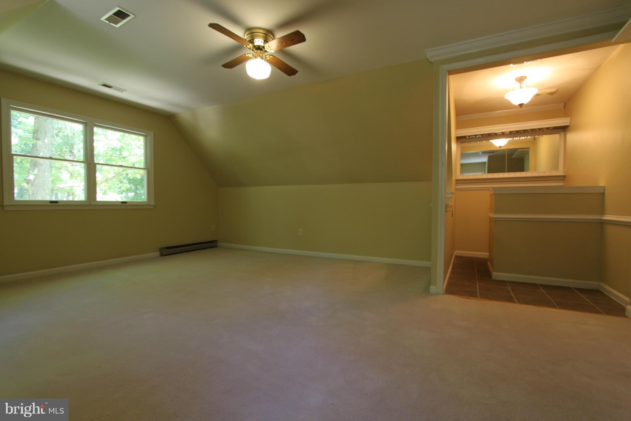 LAKE OF THE WOODS - Residential Lease