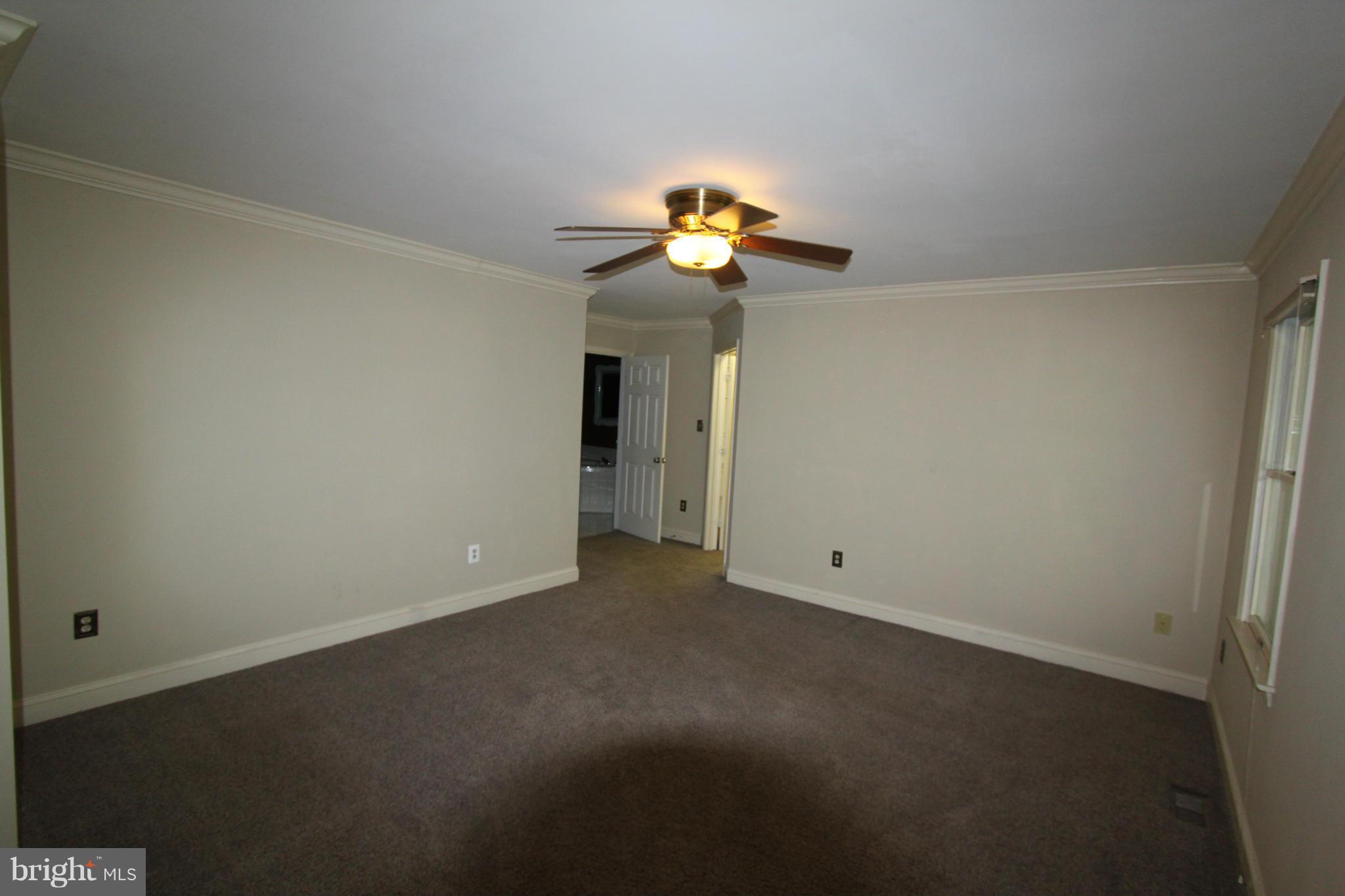 LAKE OF THE WOODS - Residential Lease