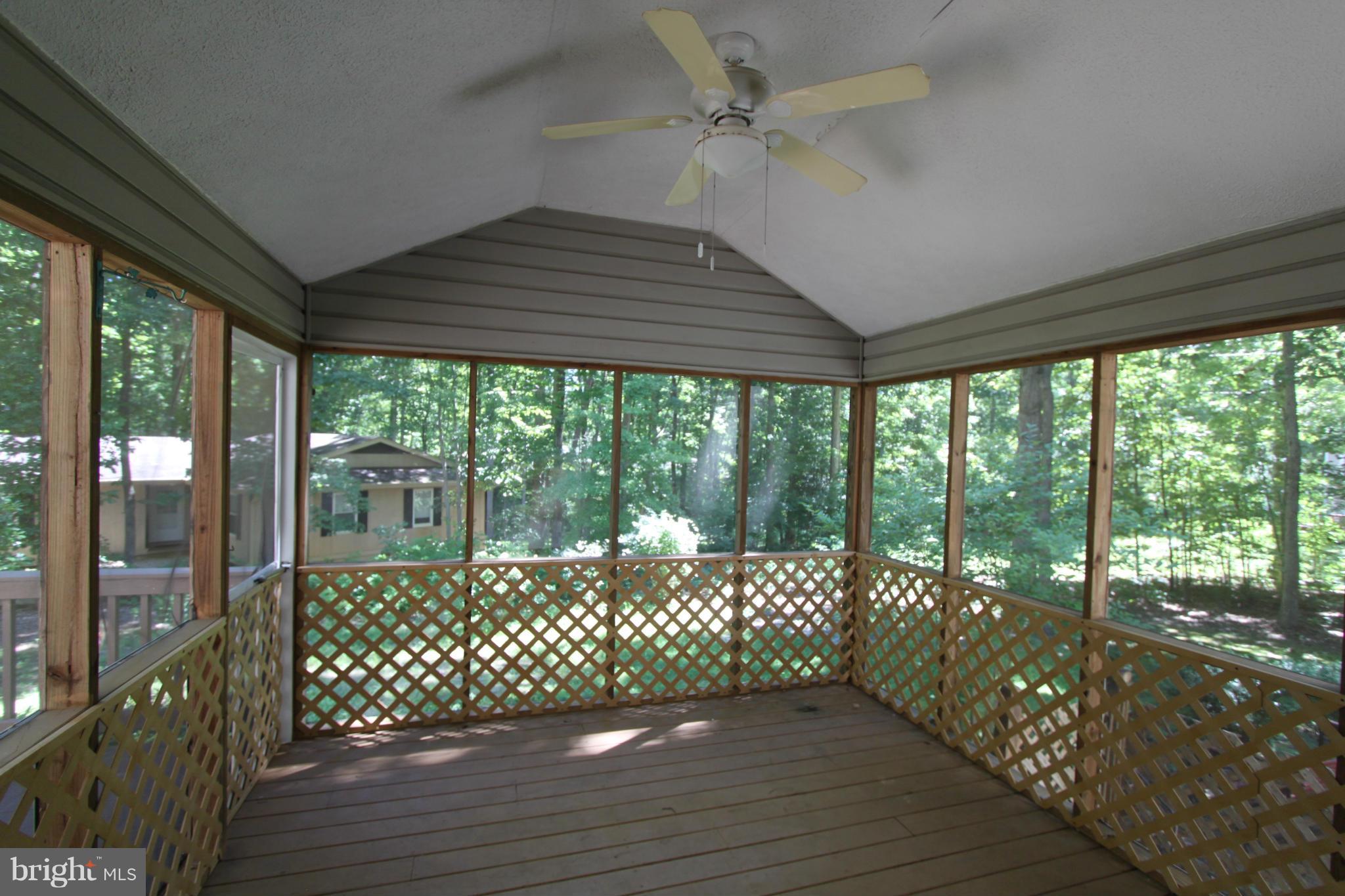 LAKE OF THE WOODS - Residential Lease