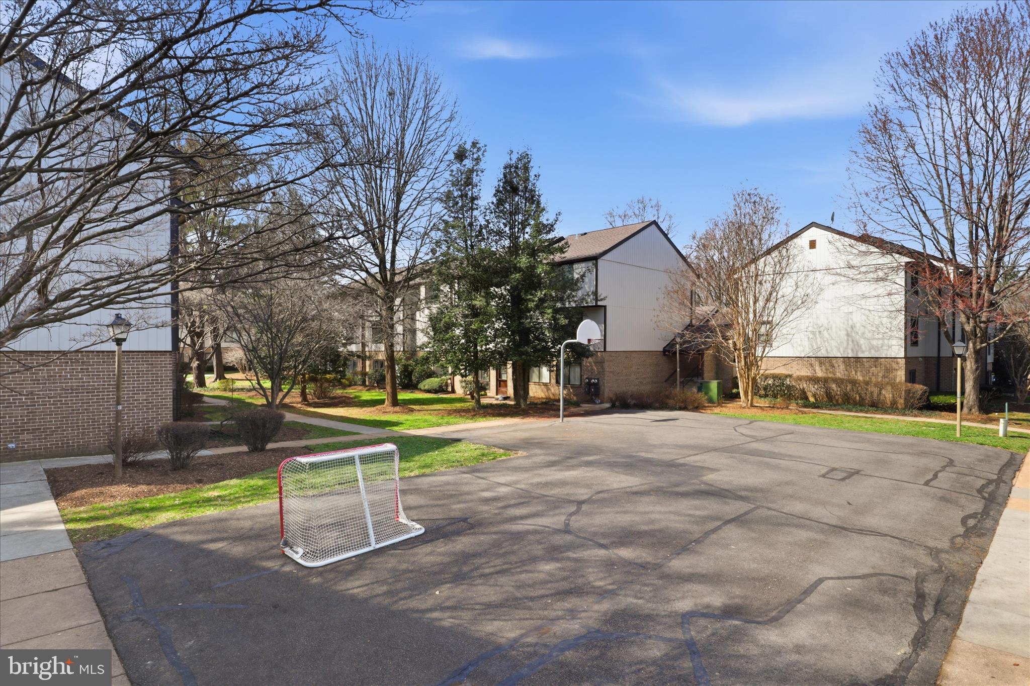 THE WESTERLIES - Residential