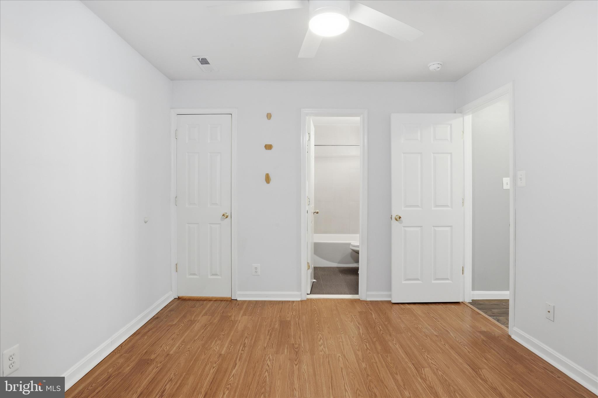 THE WESTERLIES - Residential