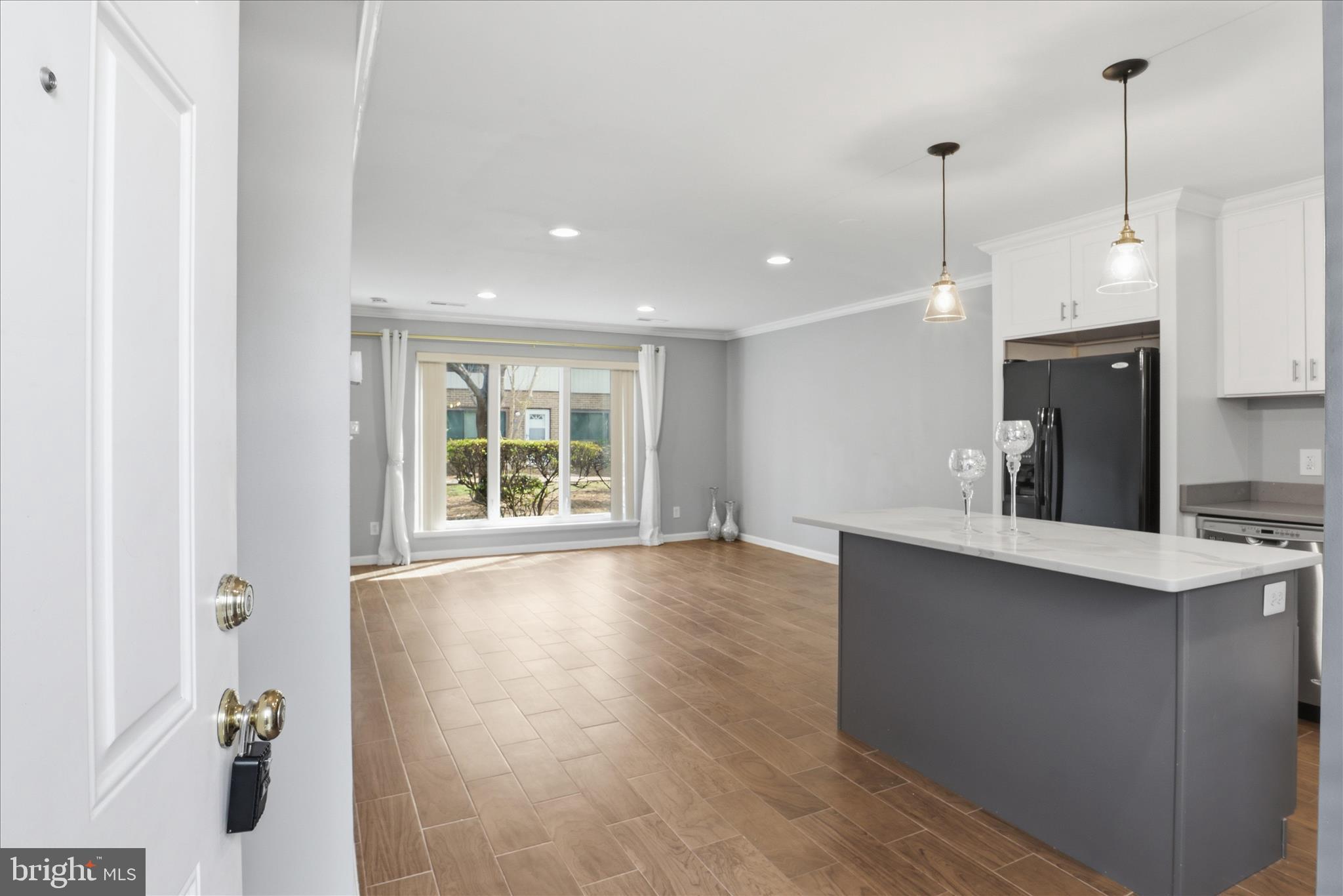 THE WESTERLIES - Residential