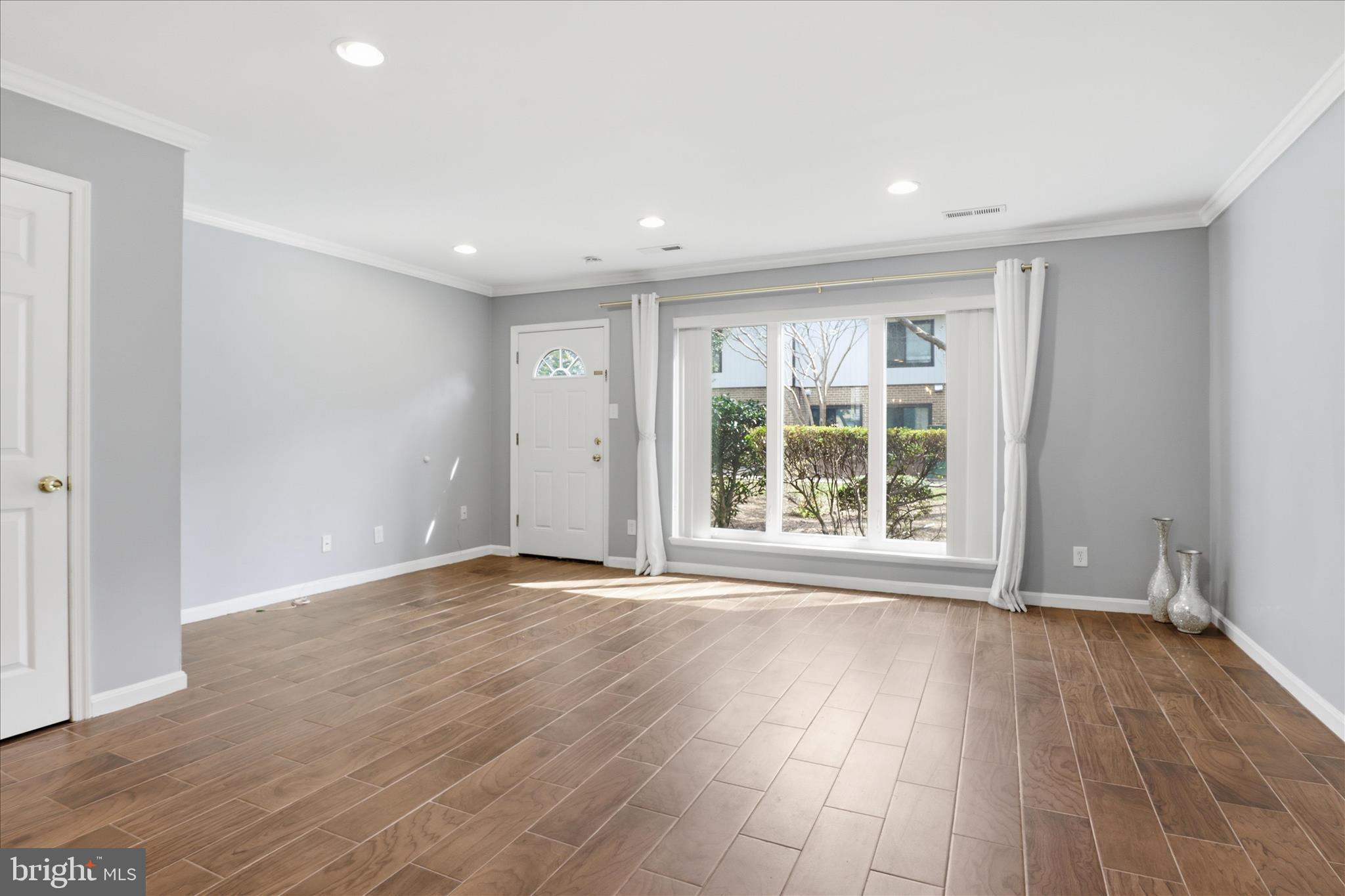 THE WESTERLIES - Residential