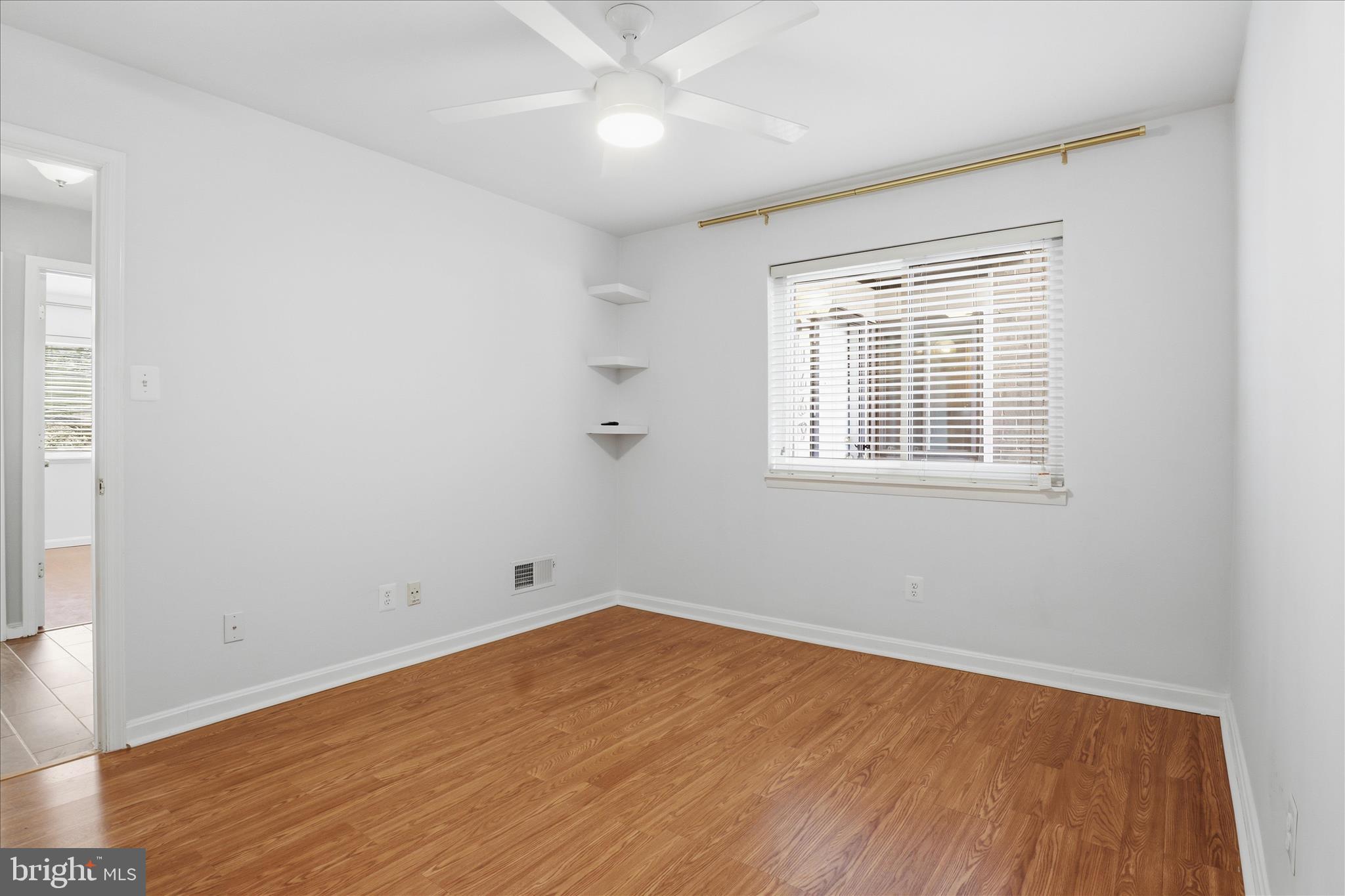 THE WESTERLIES - Residential