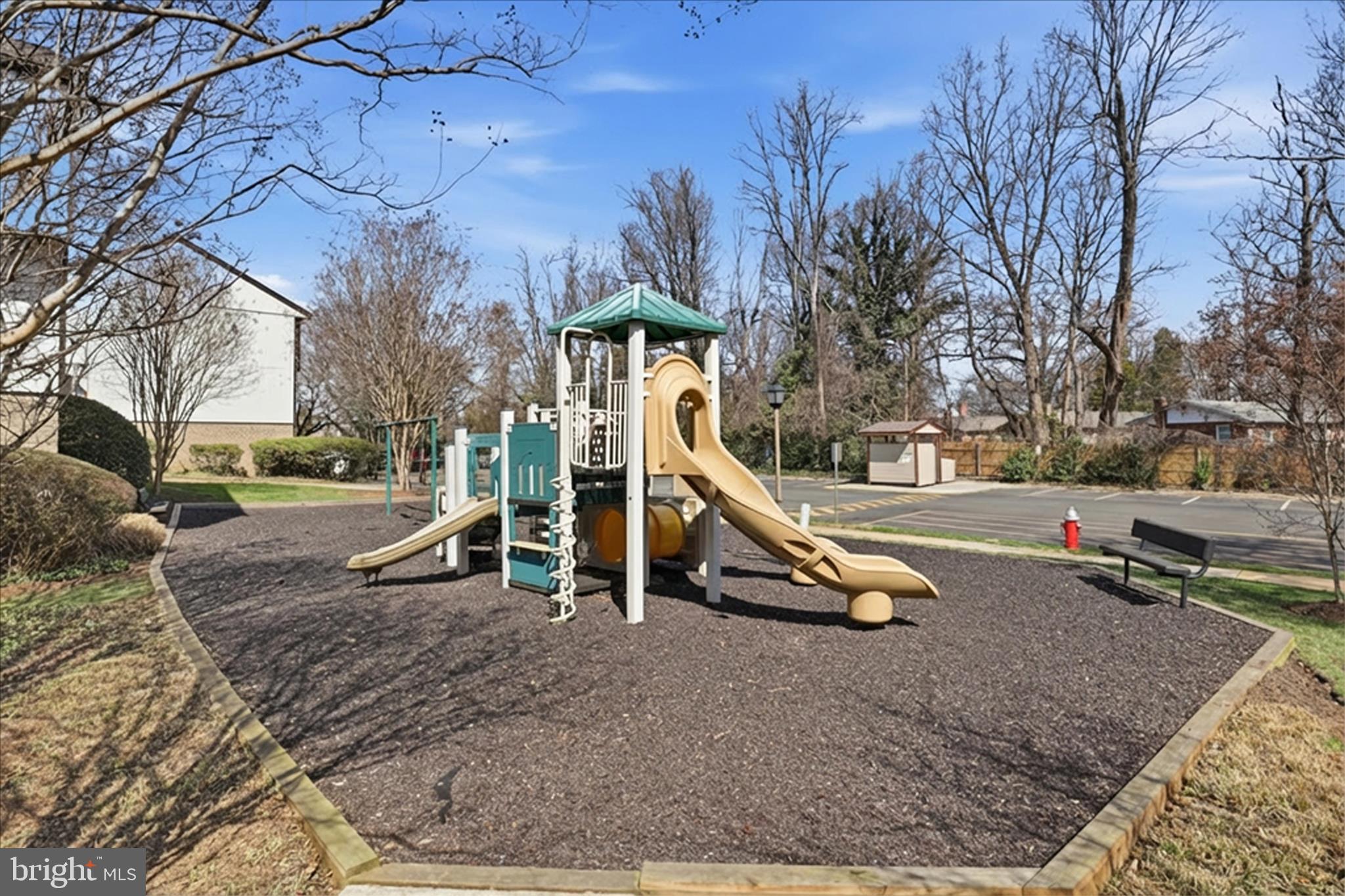 THE WESTERLIES - Residential