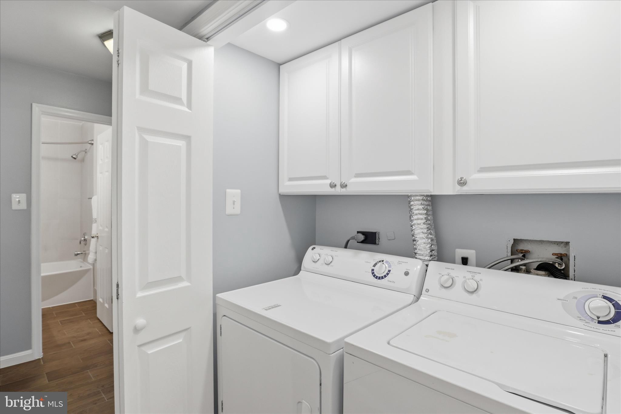 THE WESTERLIES - Residential