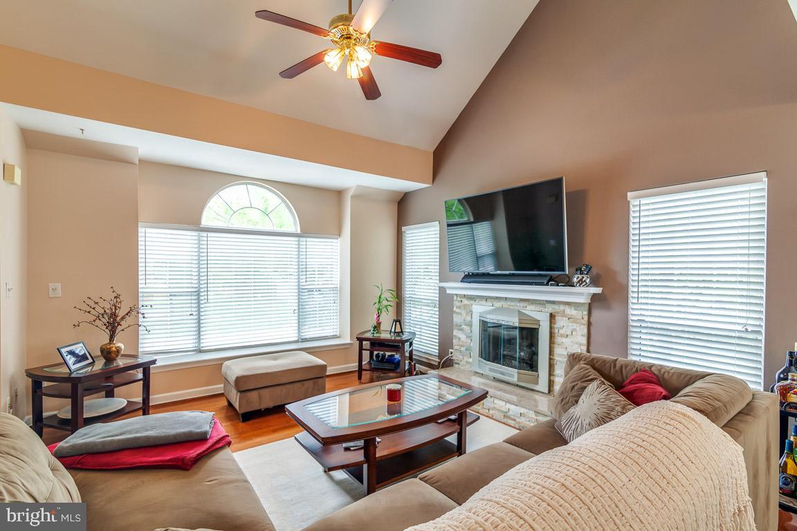 WOODGATE VILLAGE - Residential