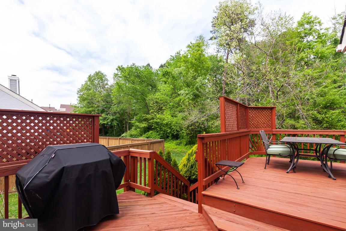 WOODGATE VILLAGE - Residential