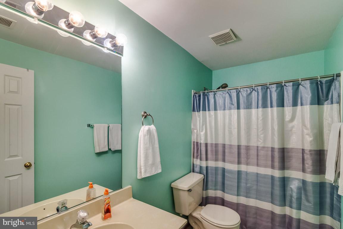 WOODGATE VILLAGE - Residential