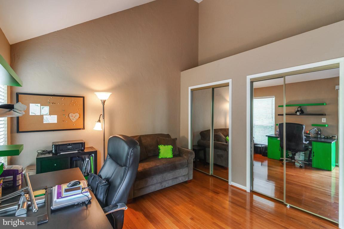 WOODGATE VILLAGE - Residential