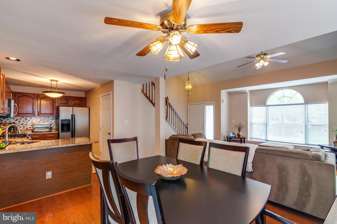 WOODGATE VILLAGE - Residential